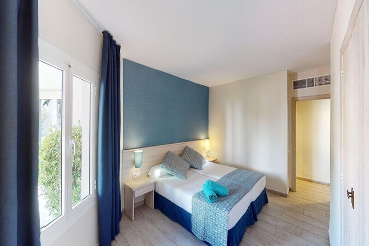 Marinda Garden Aparthotel Cala'N Bosch (Menorca) Exterior foto